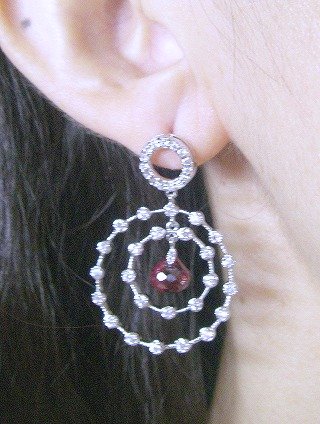 �L���[�r�b�N�W���R�j�A�E�A�N�Z�T���[�@�s�A�X